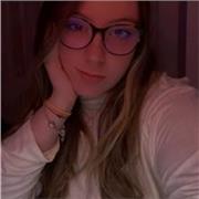 Salve, io sono Paola, frequento l'istituto tecnico con indirizzo elettronica.
Impongo lezioni di matematica per elementari e medie